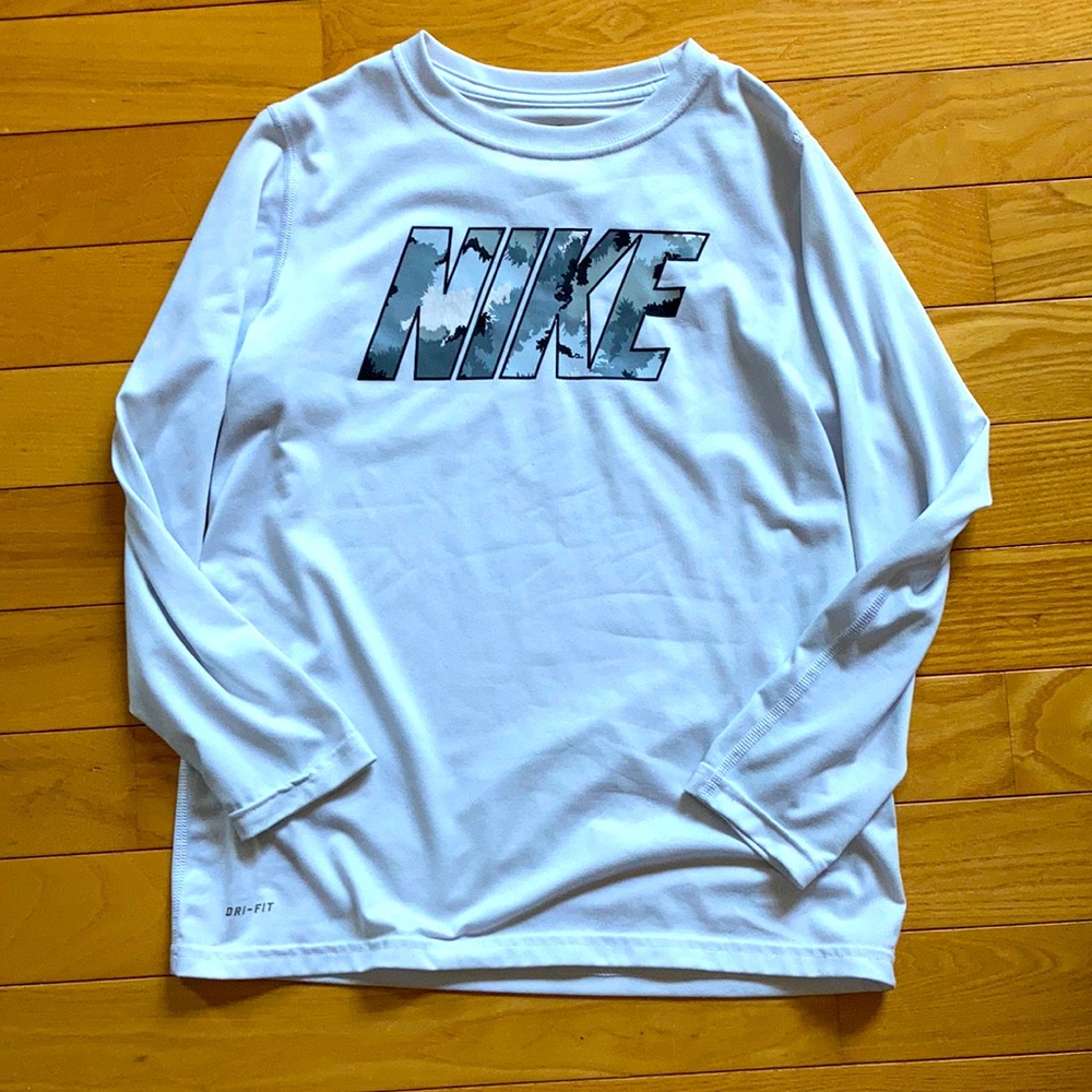 Boy Dri-fit long sleeve t-shirt